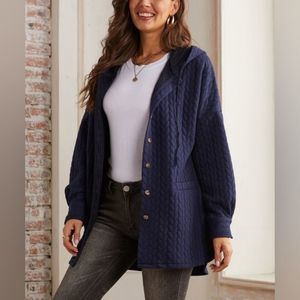 🆕️ NWT Suzanne Betro oversized weekend light weight shacket sz m